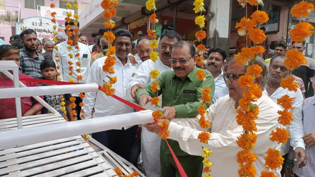 बुरहानपुर विधायक ने ग्राम पंचायत बहादरपुर में दिया ₹ 2 लाख की राशि से स्वर्ग रथ 2 बुरहानपुर विधायक ने ग्राम पंचायत बहादरपुर में दिया ₹ 2 लाख की राशि से स्वर्ग रथ | New India Times