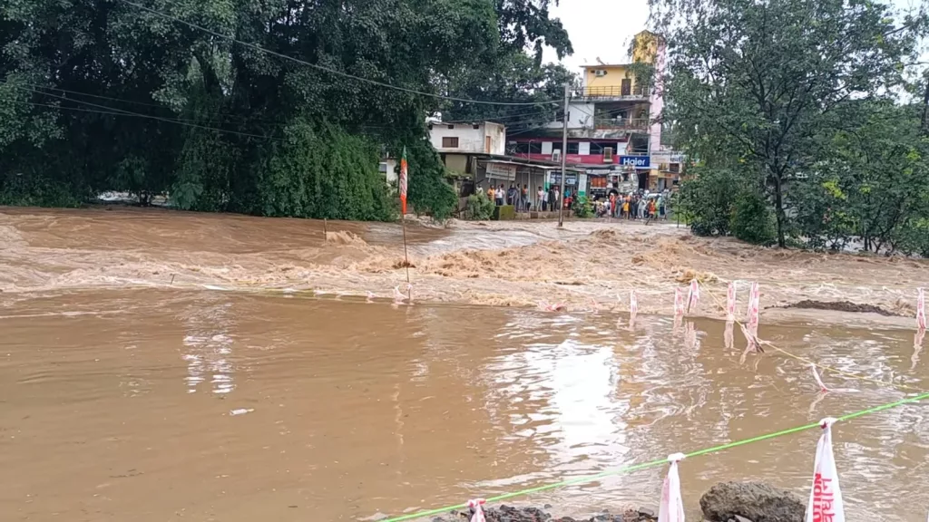 आरोप प्रत्यारोप की राजनीति में नहीं मिल रहा जनता को लाभ, राजनीति चमकने की लगी होड़ जमीन पर हवा हवाई, समस्या का निराकरण करने वाला सच्चा हितैषी आखिर कौन??? 2 आरोप प्रत्यारोप की राजनीति में नहीं मिल रहा जनता को लाभ, राजनीति चमकने की लगी होड़ जमीन पर हवा हवाई, समस्या का निराकरण करने वाला सच्चा हितैषी आखिर कौन??? | New India Times
