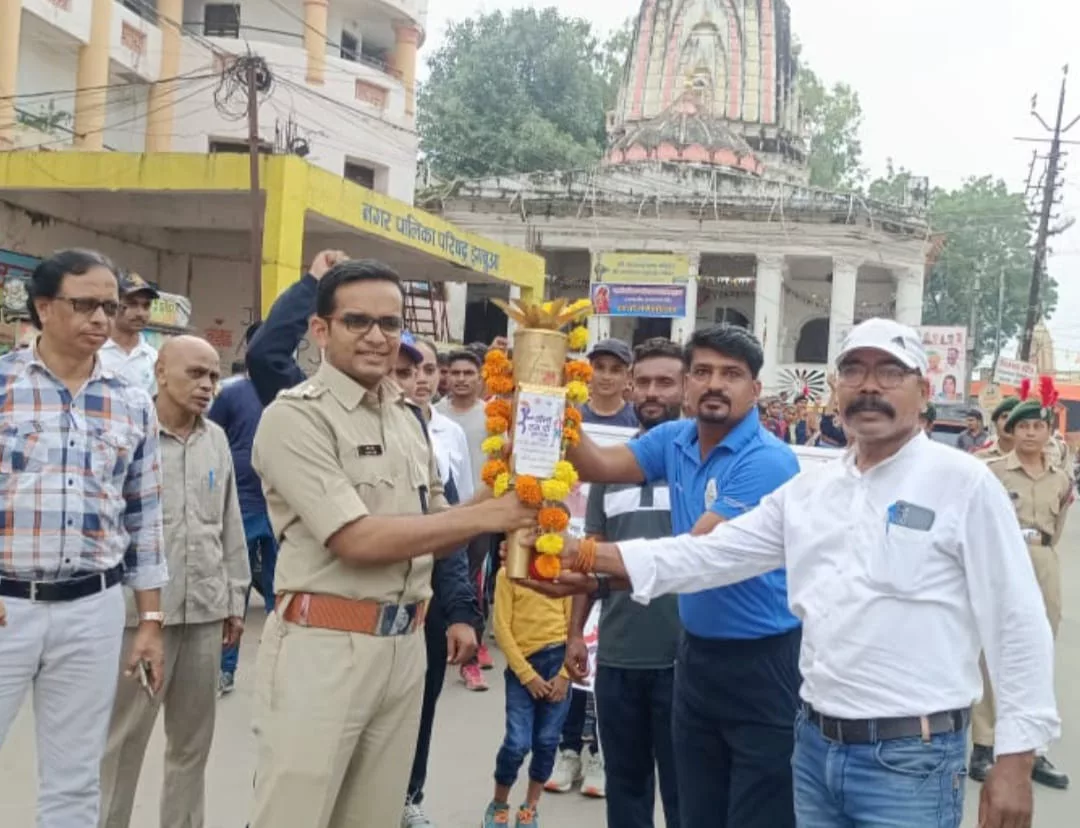 पुलिस कप्तान जैन ने थामी खेलो एमपी यूथ गेम्स की टार्च | New India Times