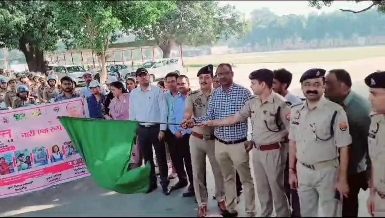 एसपी अशोक कुमार मीणा ने महिला शक्ति एक जागरूकता रैली को हरी झंडी दिखाकर किया रवाना | New India Times