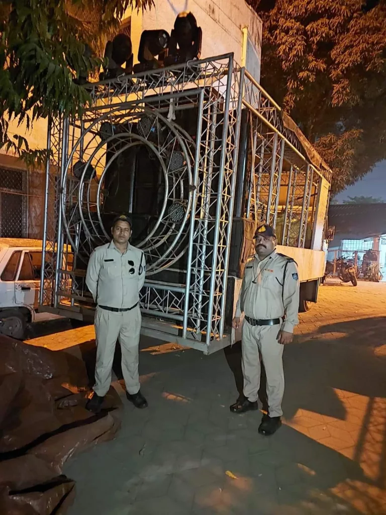 तेज़ आवाज़ में डीजे बजाने वाले<br> के खिलाफ थाना गौतम नगर की पुलिस ने की कार्यवाही 2 तेज़ आवाज़ में डीजे बजाने वाले<br> के खिलाफ थाना गौतम नगर की पुलिस ने की कार्यवाही | New India Times