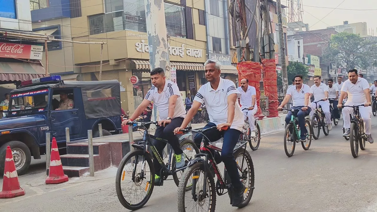 लौहपुरुष सरदार वल्लभ भाई पटेल की जयंती पर राष्ट्रीय एकता दिवस के अंतर्गत निकाली गई साइकिल रैली | New India Times