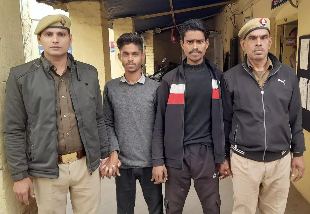 सदर बाजार पुलिस ने चोरी की घटना का किया खुलासा, दो युवक गिरफ्तार | New India Times