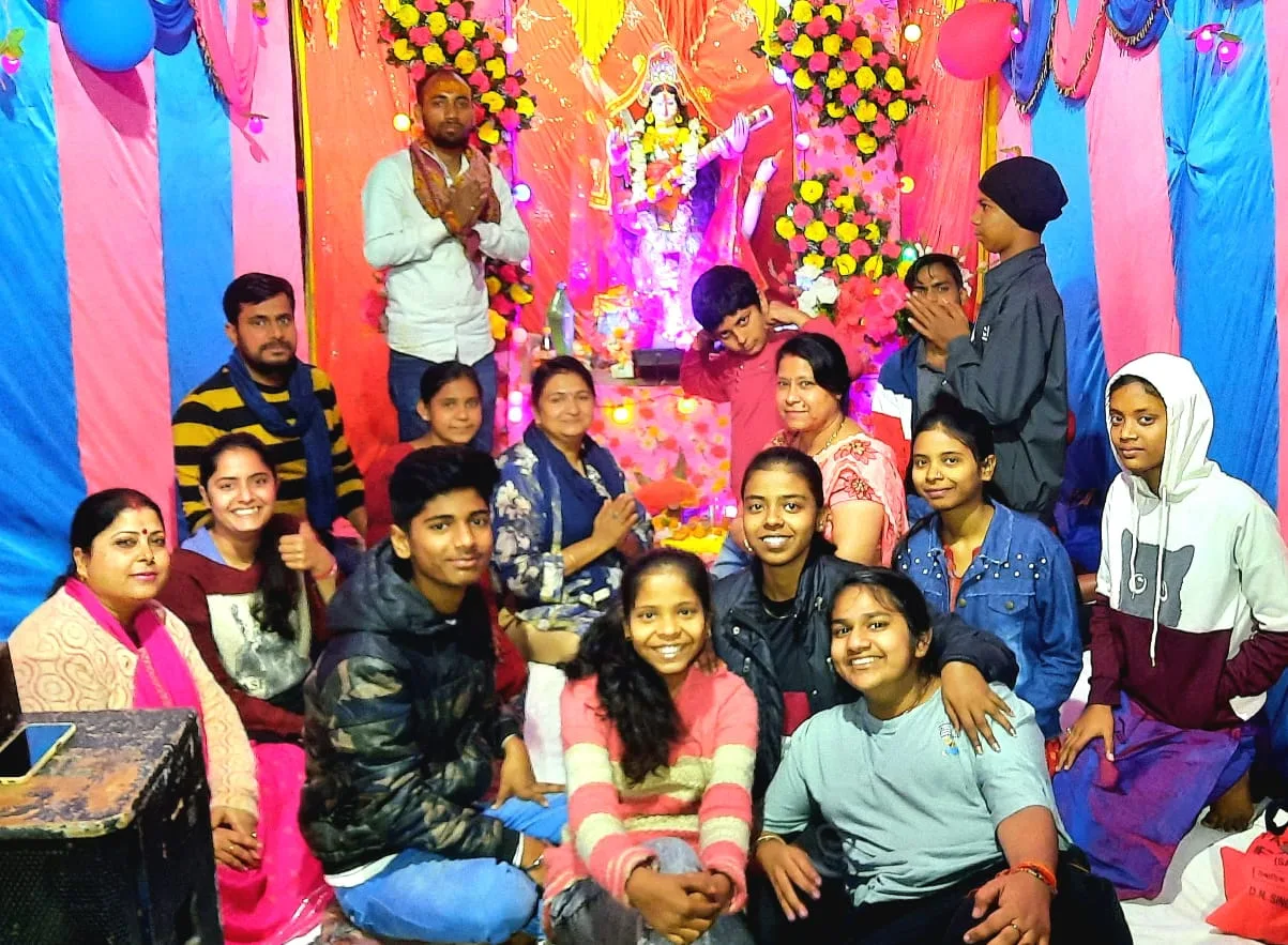 कहलगांव शहर में हंस वाहिनी युवा क्लब द्वारा 9 वीं बार स्थापित की गई है मां सरस्वती की प्रतिमा, आज होगा विसर्जन | New India Times