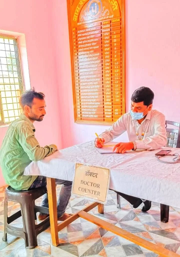 आल इज़ वेल हॉस्पिटल बुरहानपुर ने ग्राम बोदरली में आयोजित किया निःशुल्क स्वास्थ्य परीक्षण शिविर | New India Times