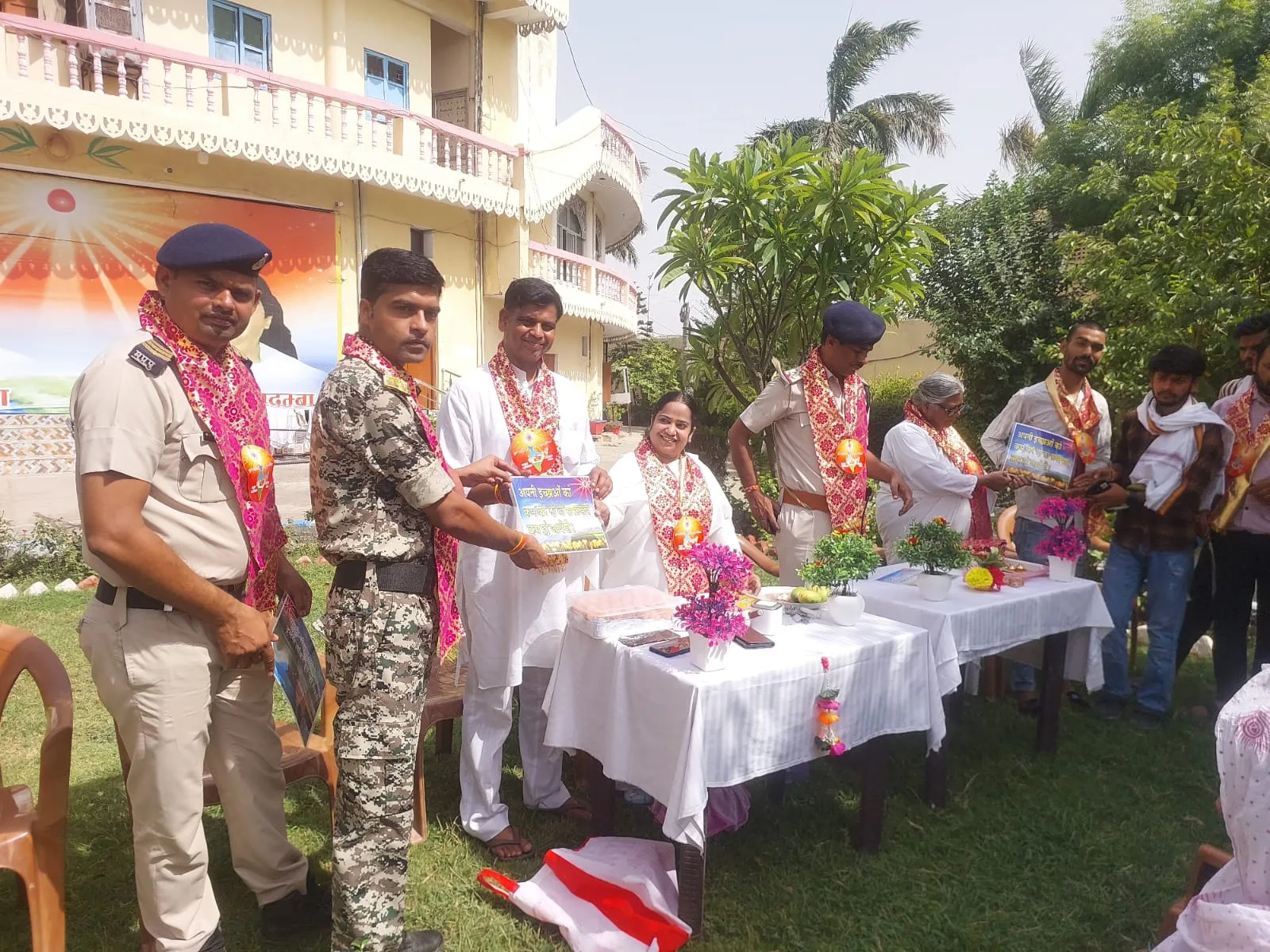 ब्रह्माकुमारी आश्रम मालनपुर ग्वालियर में मनाया गया पर्यावरण दिवस। पर्यावरण की रक्षा है देश की सुरक्षा: बृजेश भार्गव | New India Times