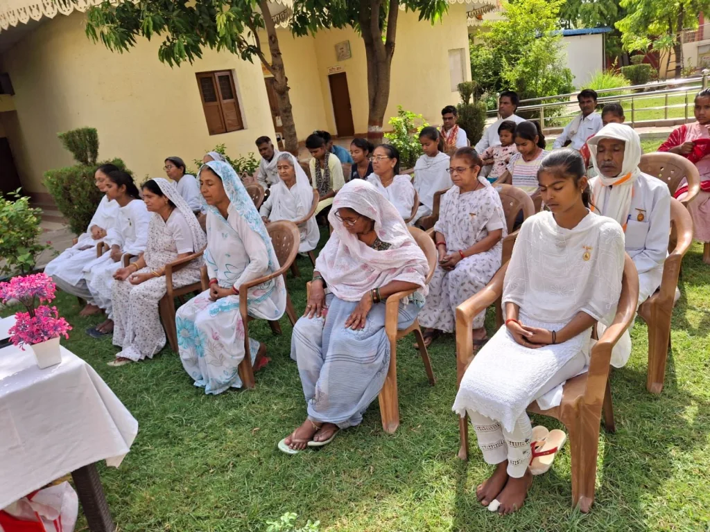 ब्रह्माकुमारी आश्रम मालनपुर ग्वालियर में मनाया गया पर्यावरण दिवस। पर्यावरण की रक्षा है देश की सुरक्षा: बृजेश भार्गव | New India Times