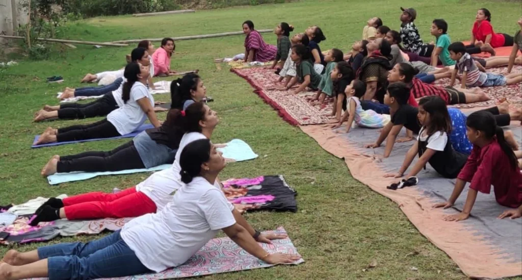 अंतर्राष्ट्रीय योग दिवस पर योग करके बृज यातायात एवं पर्यावरण जनजागरूकता समिति रजि उत्तर प्रदेश ने योग प्रकोष्ठ का किया गठन | New India Times