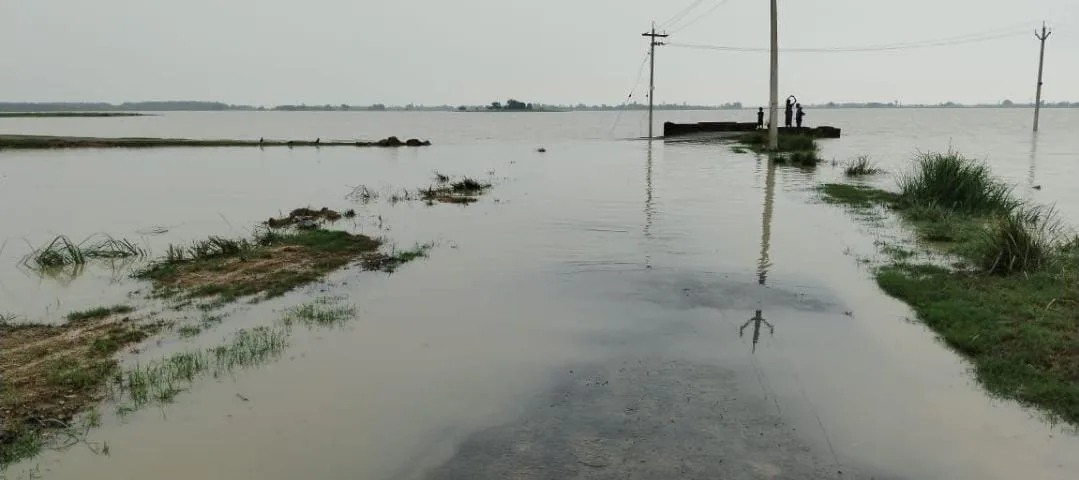 जनपद के नदियों का जलस्तर बढ़ने से बनी बाढ़ की संभावना | New India Times