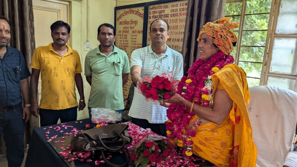 सुक्खो देवी रावत ने संभाला माध्यमिक जिला शिक्षा अधिकारी धौलपुर का पदभार | New India Times