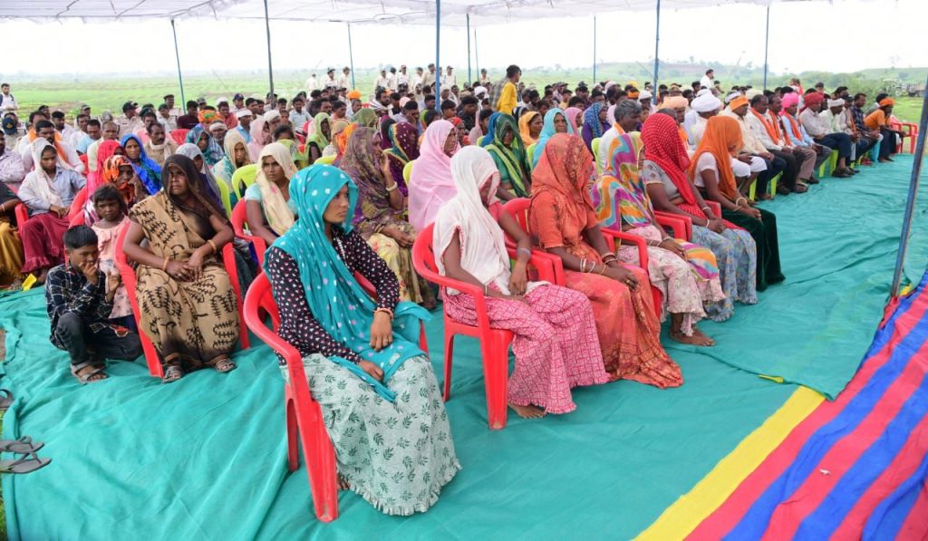 केबिनेट मंत्री सुश्री निर्मला भूरिया द्वारा “एक पेड़ माँ के नाम” वृक्षारोपण कार्यक्रम का किया गया आयोजन | New India Times