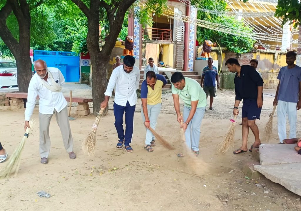 भारतीय जनता युवा मोर्चा मंडल मनियां द्वारा चलाया गया सफाई अभियान | New India Times