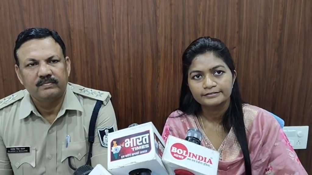 पुलिस थाने में शांति समिति की आगामी त्यौहार मनाए जाने के संबंध में की गई बैठक आयोजित | New India Times