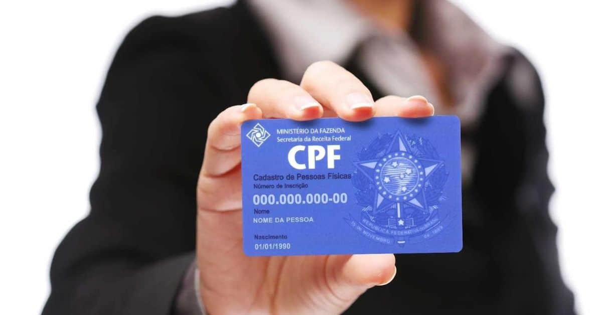 A Justiça determinou que a Receita Federal exclua o 'nome da mãe' nos documentos de CPF