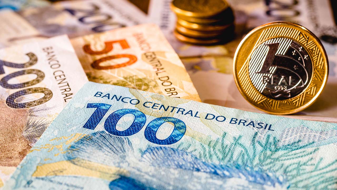 Governo Lula registra R$ 203 bilhões em setembro, maior valor desde 1995