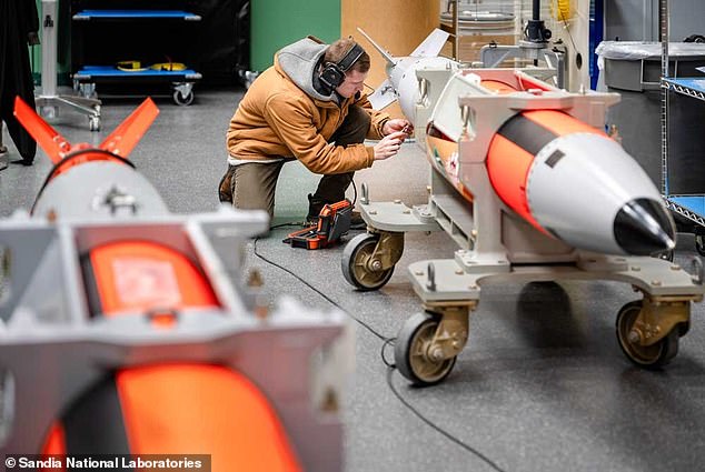 In terms of what this could mean for the US military, that much uranium could power the reactors of approximately 85 nuclear submarines and produce over 1,000 nuclear bombs