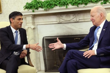 Joe Biden accidentally calls Rishi Sunak 'Mr President' in White House