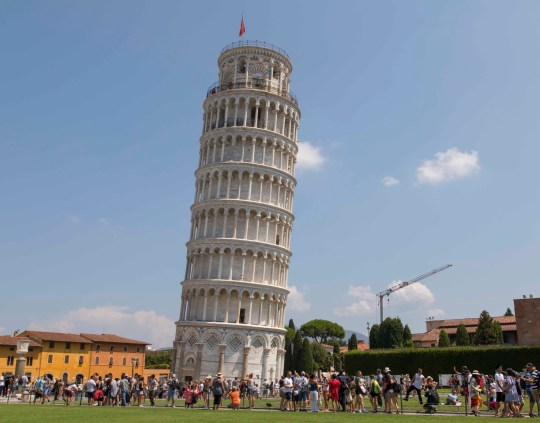 PISA , ITALY - AUGUST 08: The Leaning Tower of Pisa on August 08, 2018 in Pisa, Italy. (Photo by Athanasios Gioumpasis/Getty Images)
