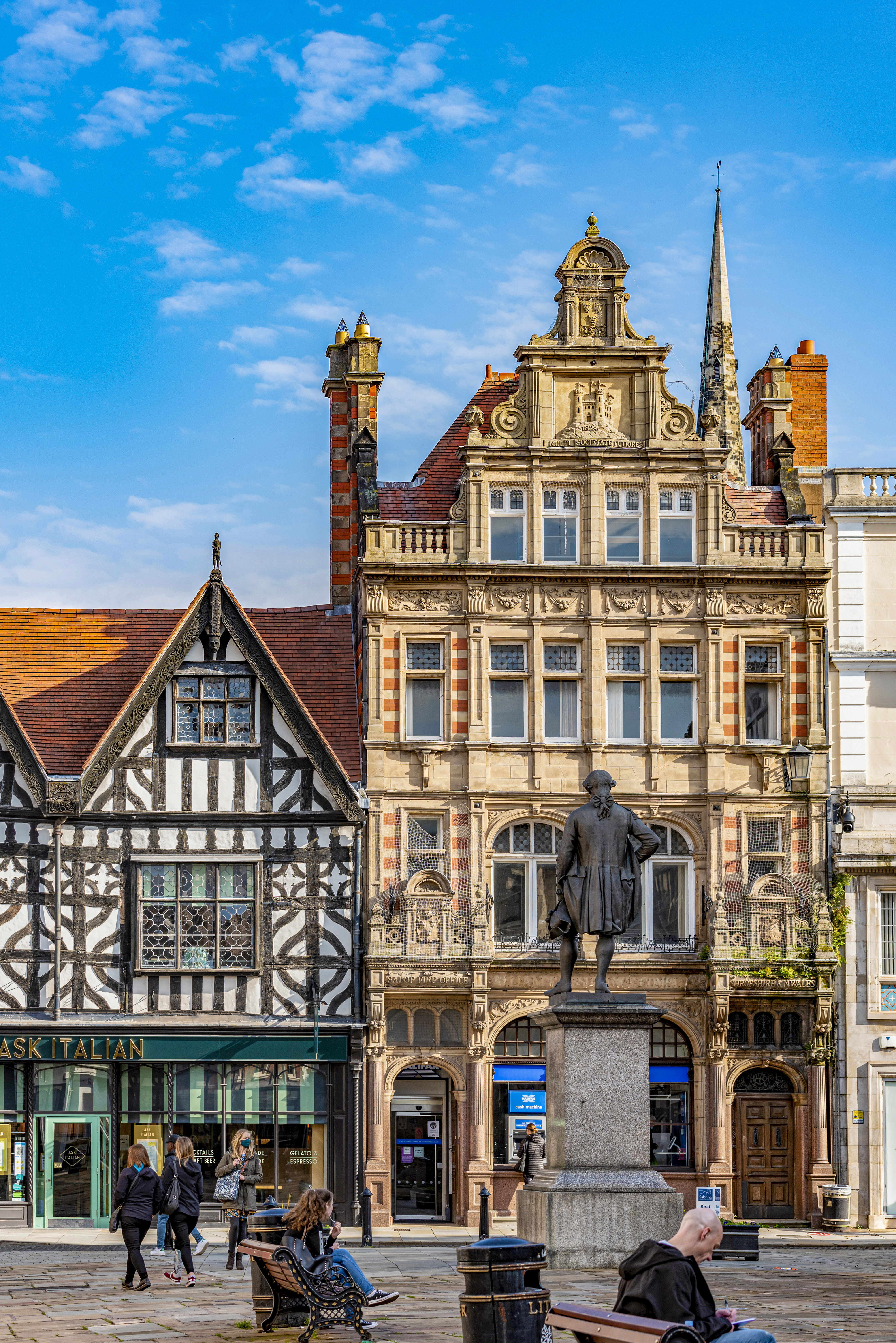 The site is just a short drive from the bustling market town of Shrewsbury
