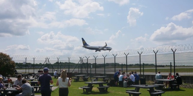 The Airport Pub - practically on the runway at Manchester airport