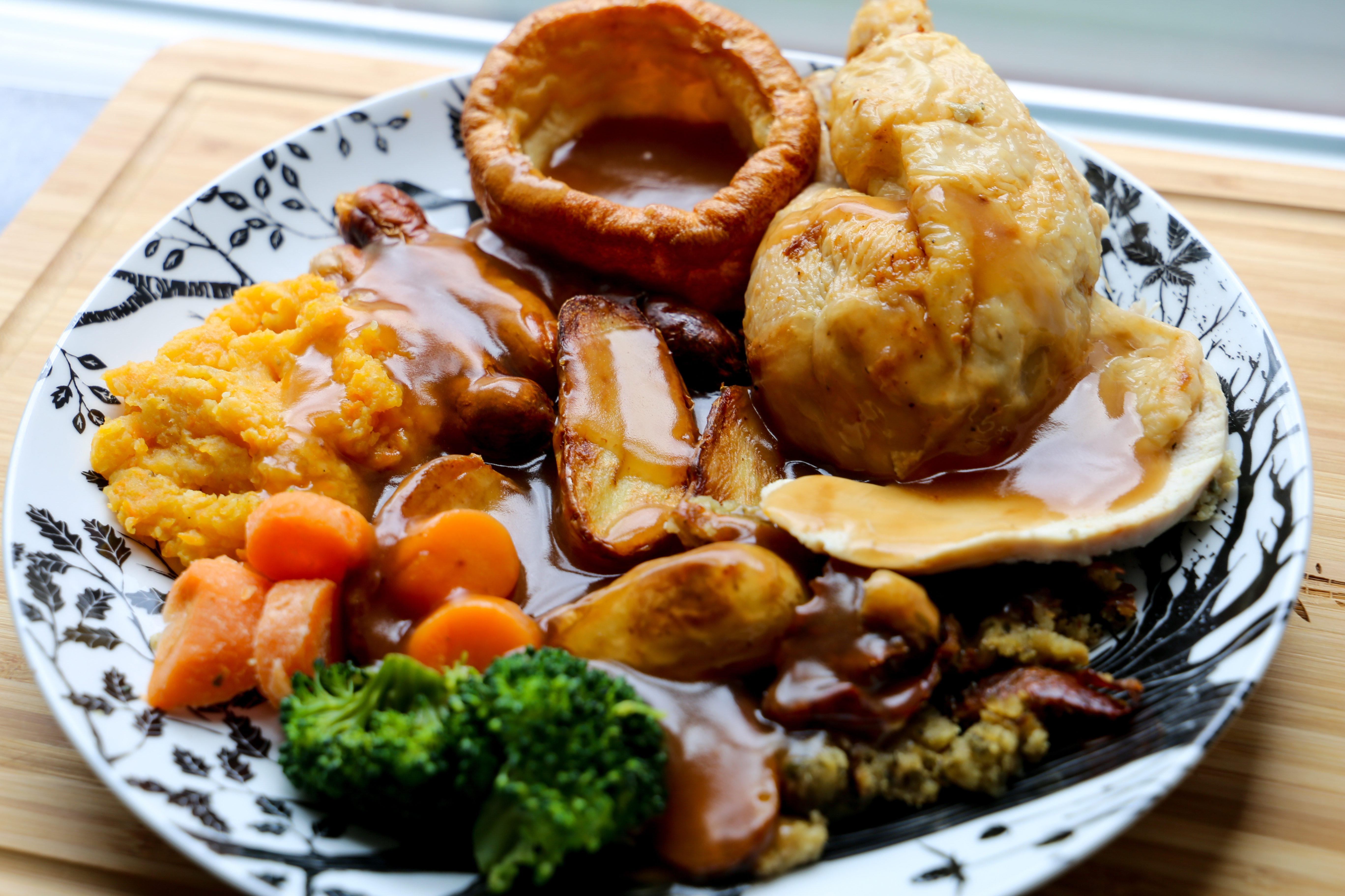 Brits can scoop a traditional roast meal for a fraction of the original price