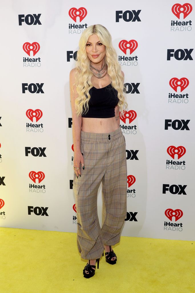 Tori Spelling attends the 2024 iHeartRadio Music Awards 
