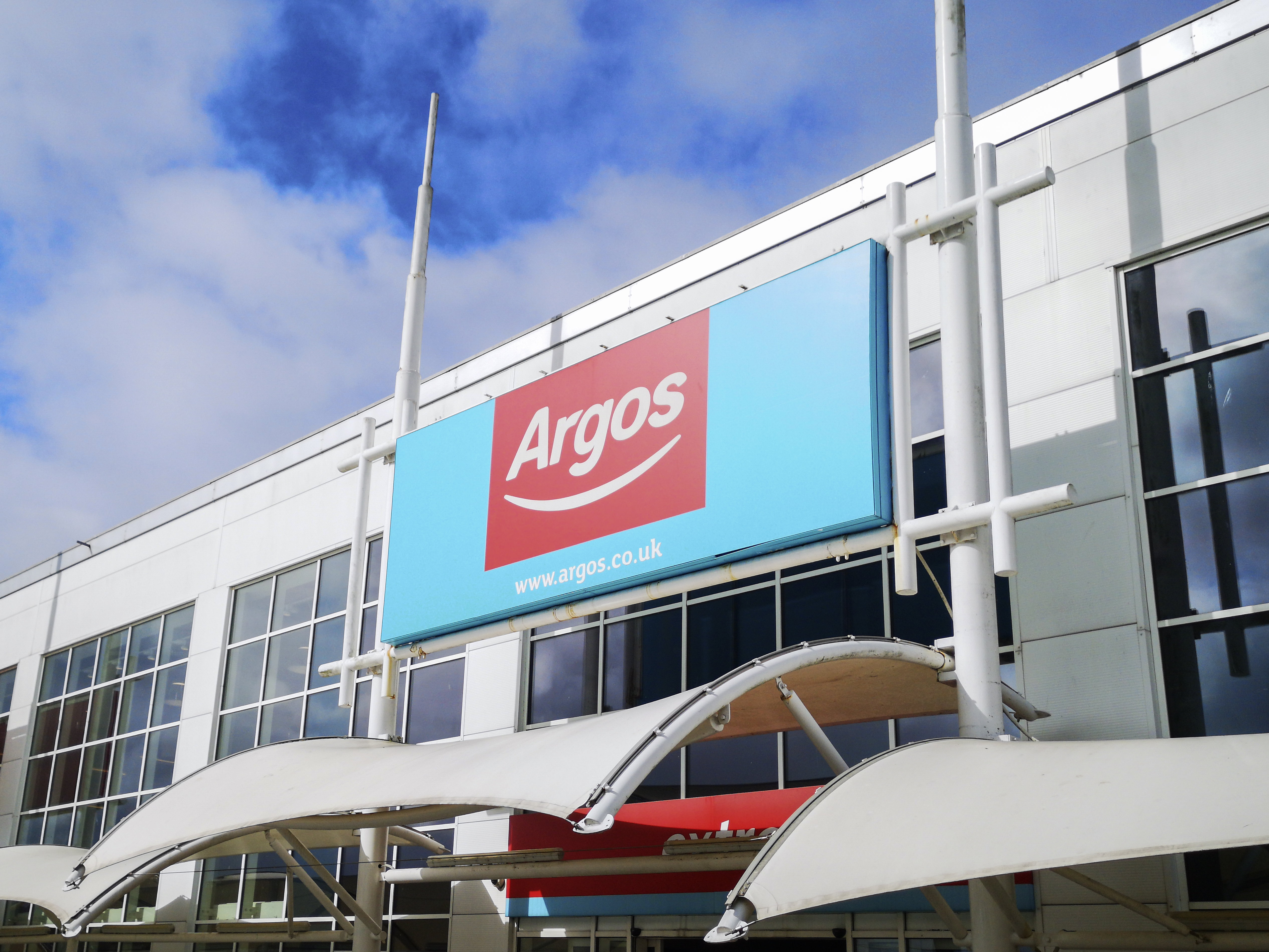 Parents are racing to Argos to snap up