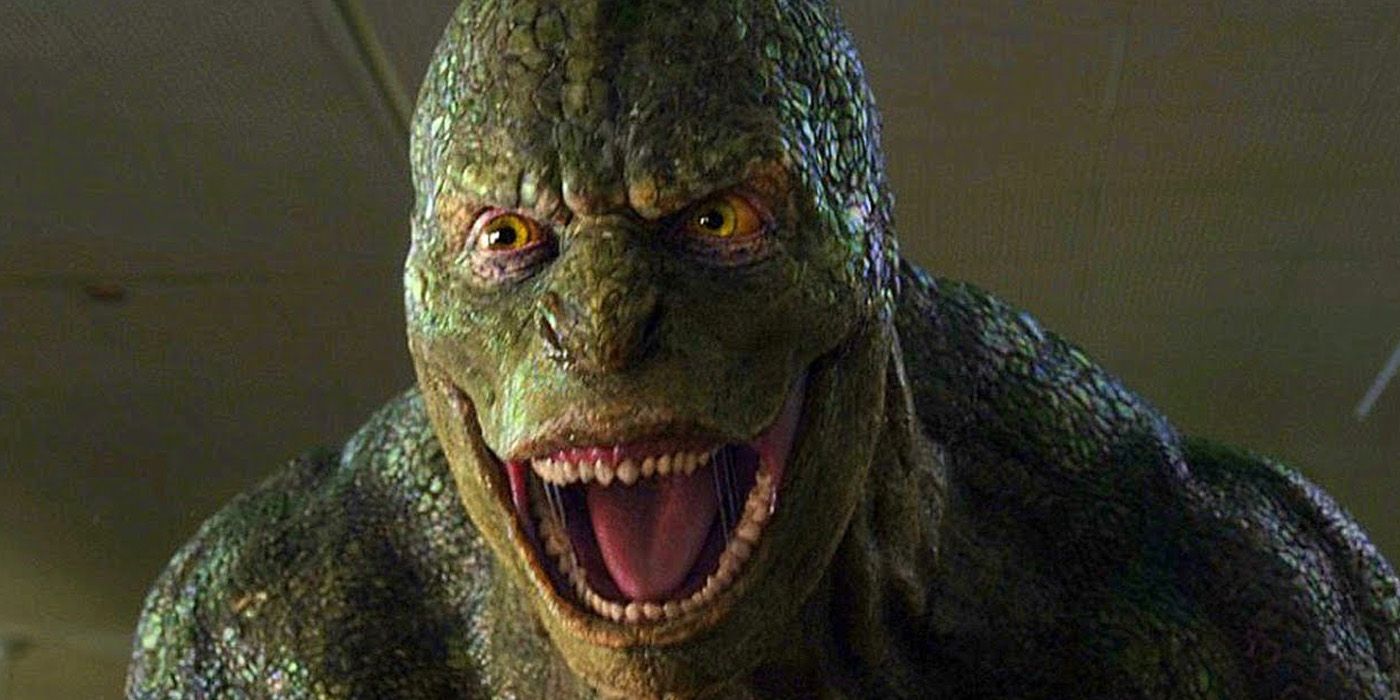 The Lizard screaming in rage in The Amazing Spider-Man