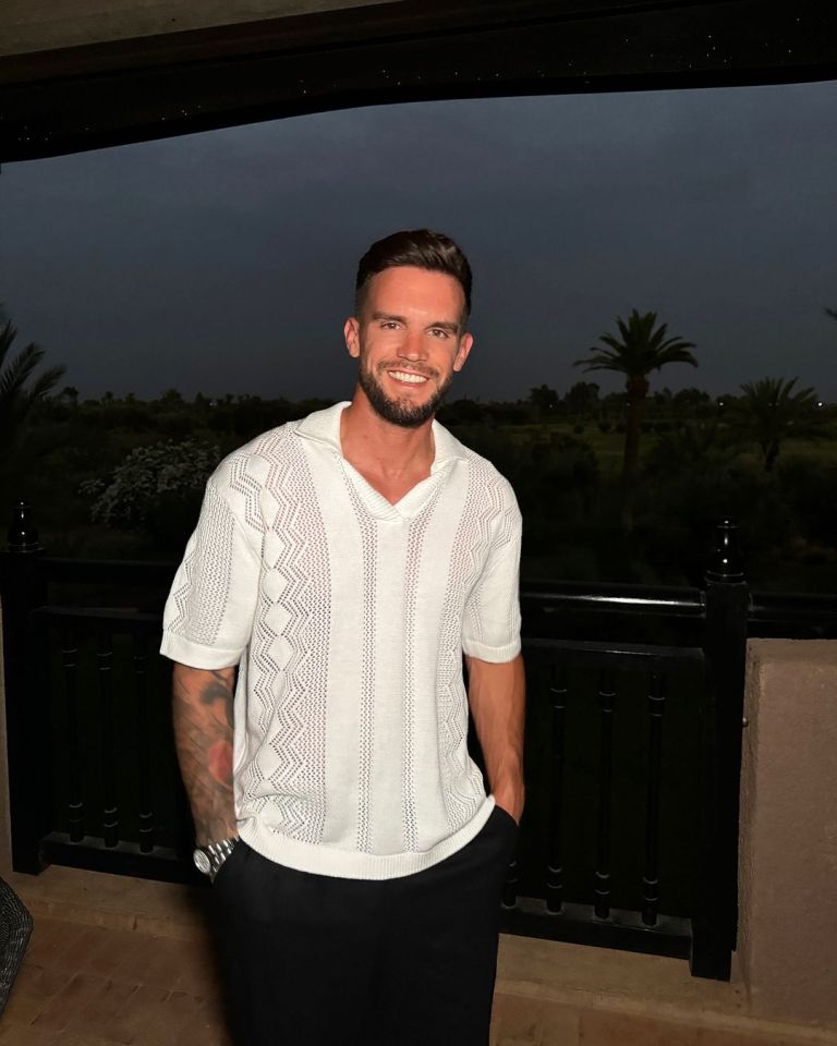 Gaz shared pictures from the five-star resort on social media