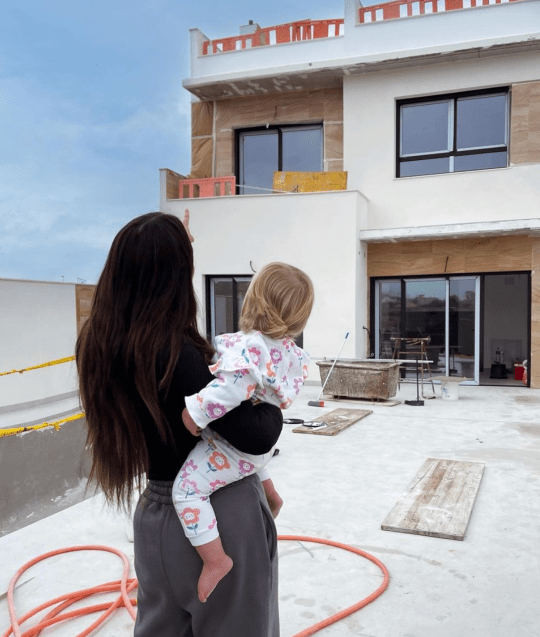 Charlotte Crosby and daughter Alba at holiday home 