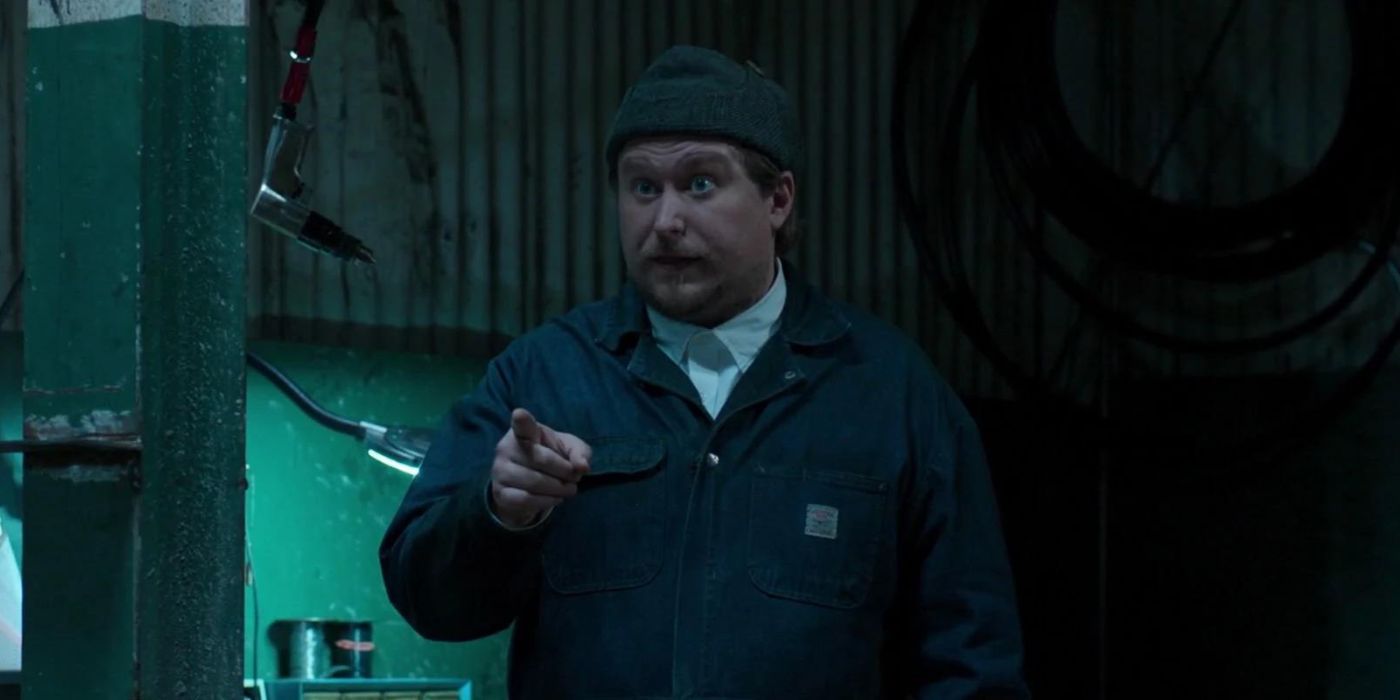 Tinkerer pointing at someone in Spider-Man: Homecoming