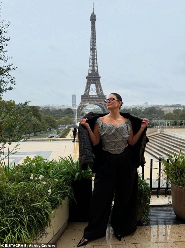 In her new post, she also treated her fans to a few glimpses of the glamorous lifestyle she enjoyed while visiting France for the latest runway shows