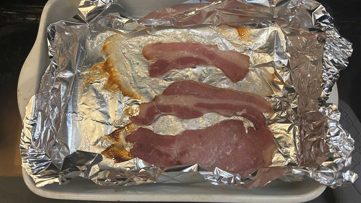 Bacon on foil, in the oven