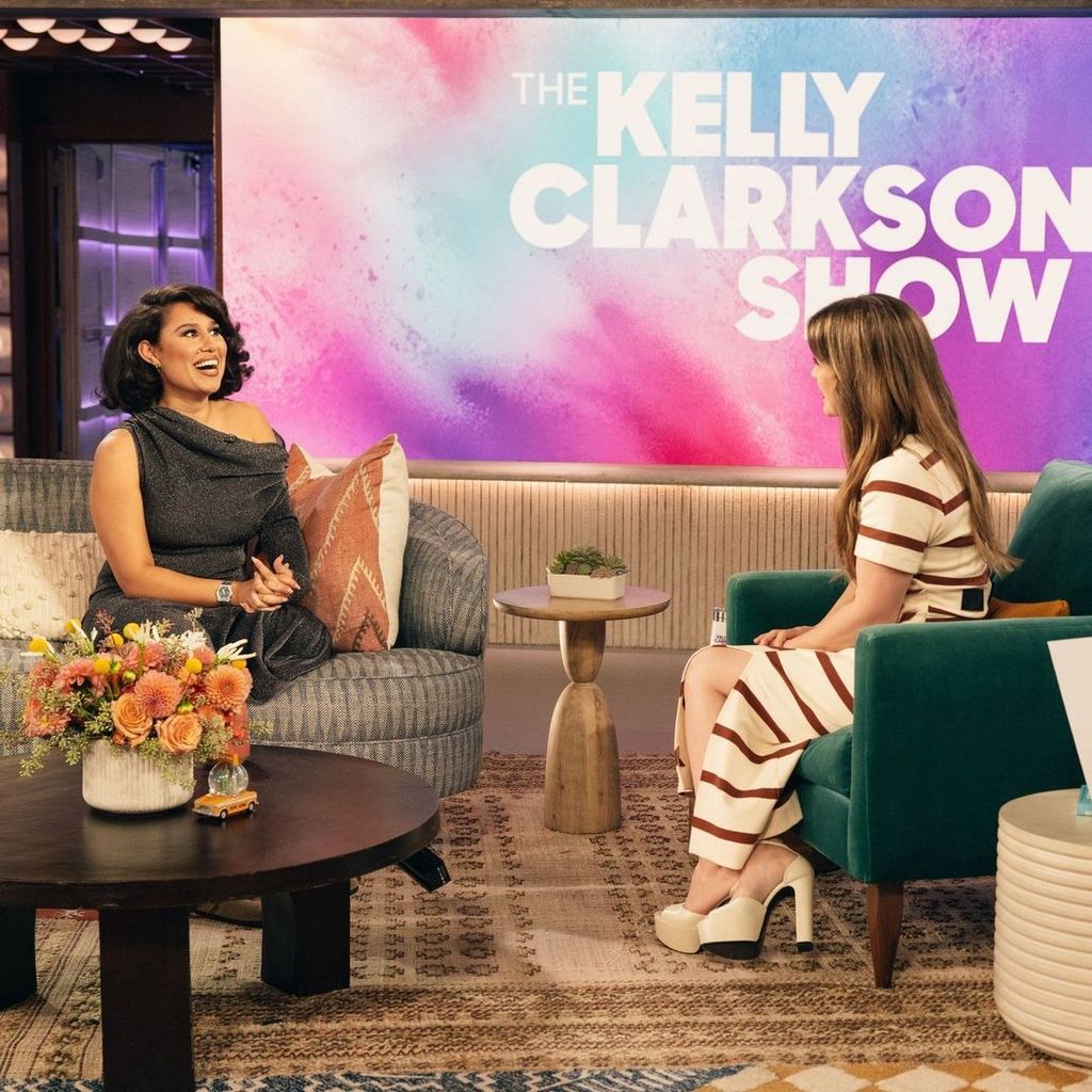 Kelly Clarkson wore the most stylish high heels on Thursday's The Kelly Clarkson Show