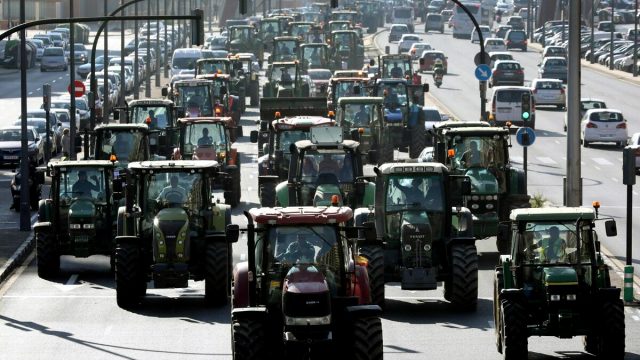 Tractors blockade Malaga