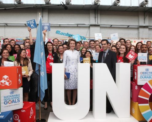 Stand ONU avec sa majesté Reine Mathilde