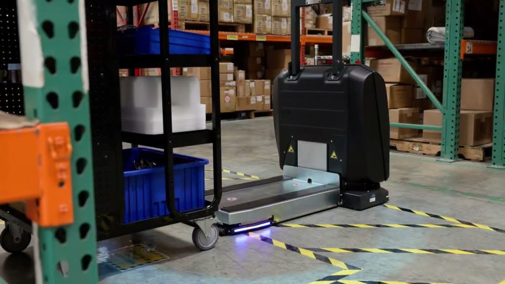 Omron OL-450S autonomous mobile robot solution for material handling