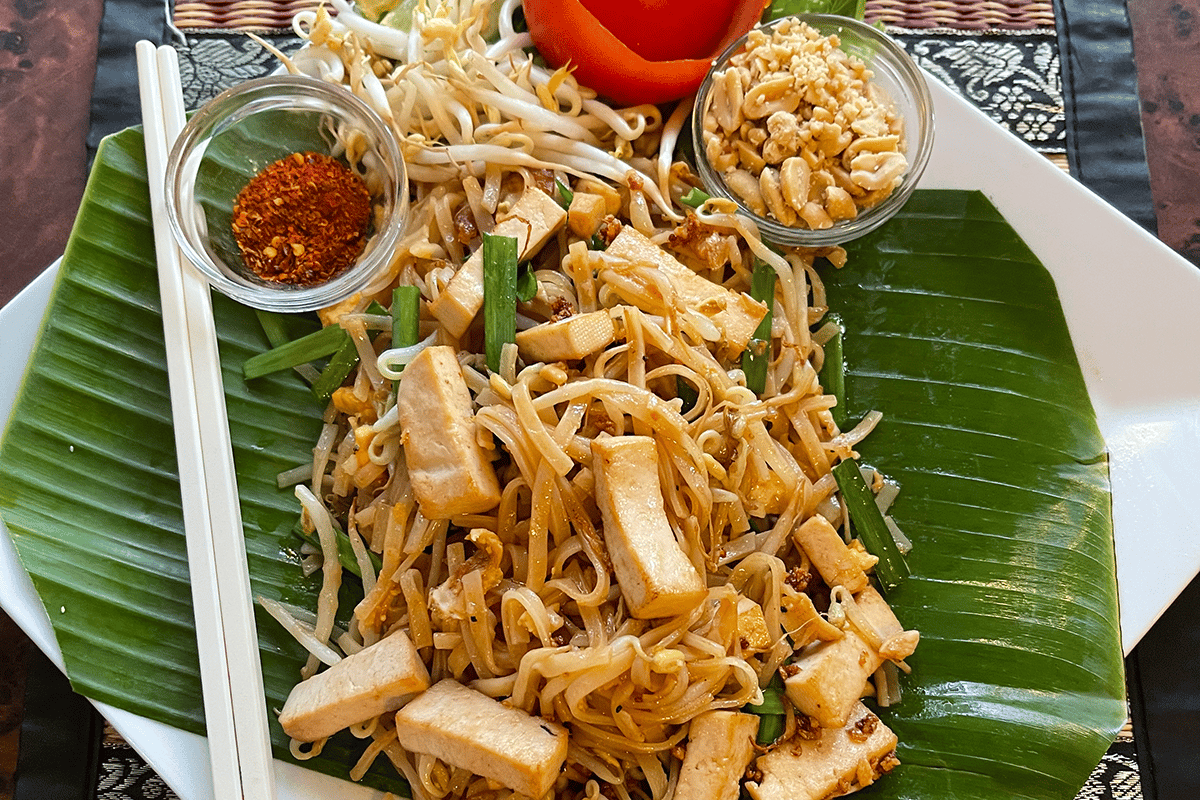 2. Padd Thai Tawho