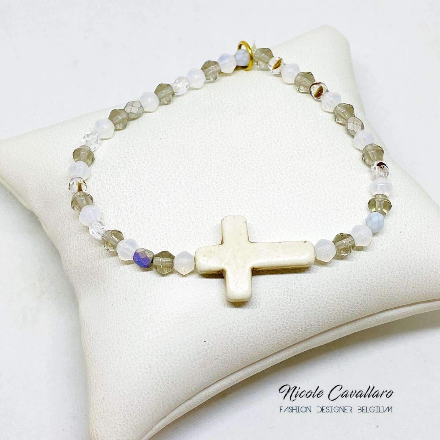 Bracelet En Howlite Blanche 6mm - Chat, Sans Fermoir, Longueur Ajustable