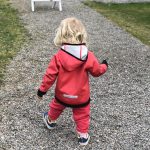 Tips och lekar för promenader med barn
