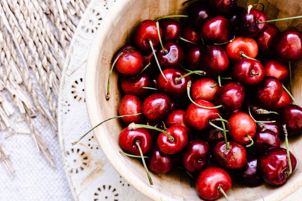 Saisonales Obst Juni