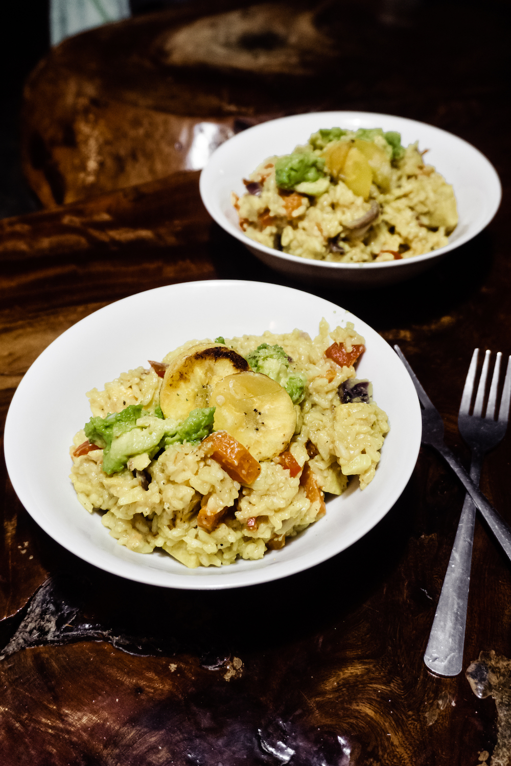 3 VEGANEN TRAVELREZEPTE - Curry-Reis-Bowl mit Kochbanane
