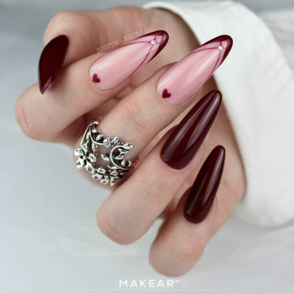 Makear Red Love collectie on nails