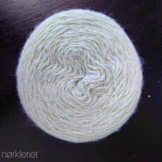 FLUFFILY (013) lysegrøn