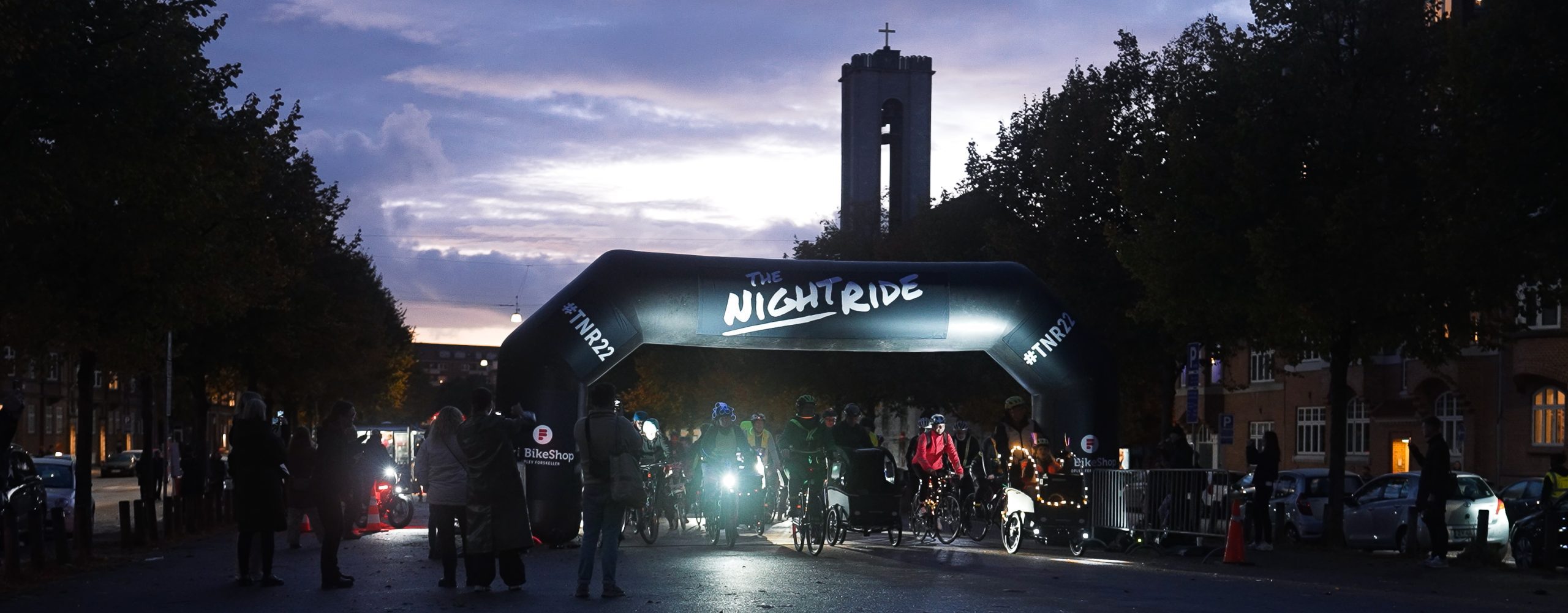 Read more about the article Fri BikeShop – The Night Ride