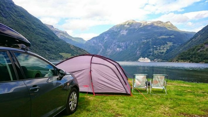 tälta i geiranger