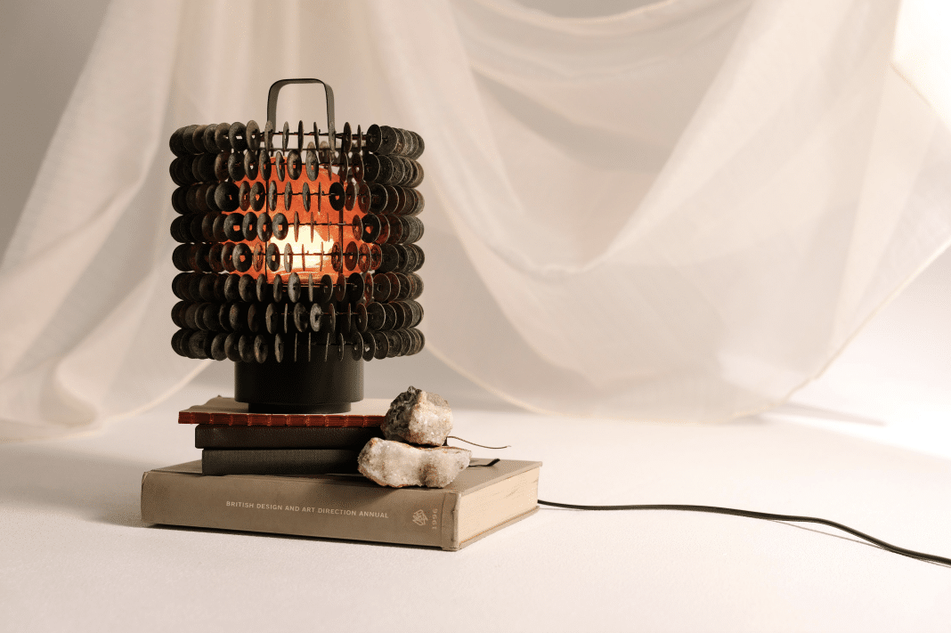 ROH Table Lamp vinder international designpris i 2025
