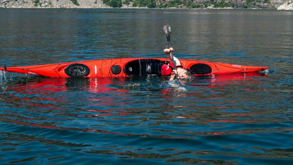 Eskimorulle kayak courses, kayak rolling course