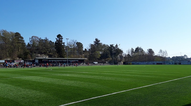 Bergeskogen Idrettspark - Halsen IF 