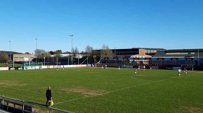 Framparken - Fram Larvik - Elverum Fotball 3-1